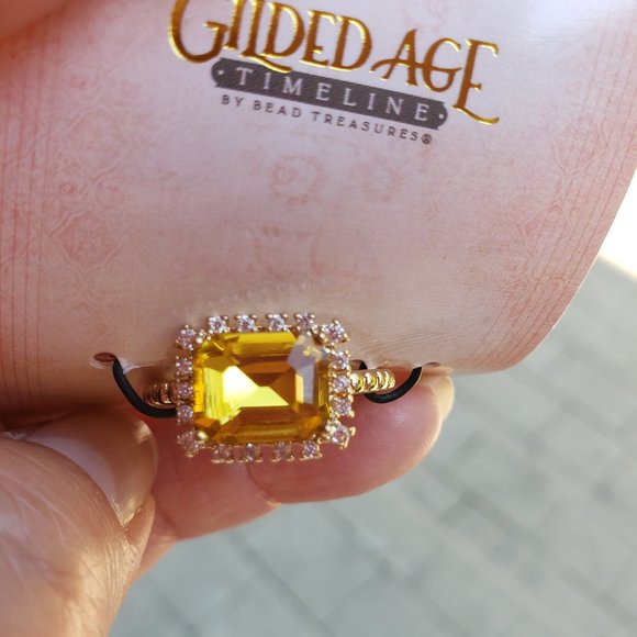 Ring - Picture 2 of 8